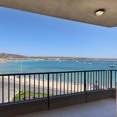 Beachfront 2 Bedroom Holiday Home Is-Sellum Exterior photo