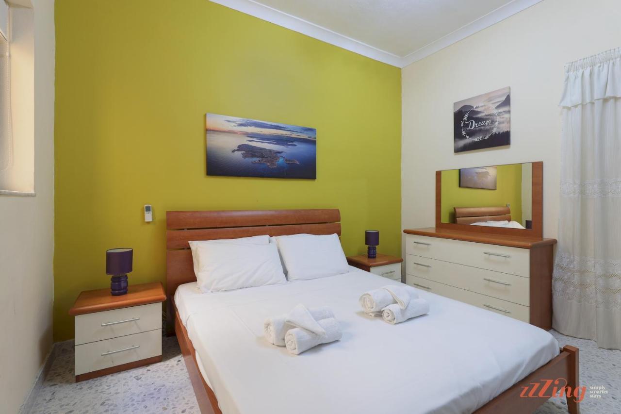 Beachfront 2 Bedroom Holiday Home Is-Sellum Exterior photo